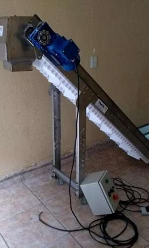 Esteira transportadora de alimentos Esteira transportadora de alimentos