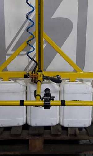 Manipulador de garfo para tambores Manipulador de garfo para tambores